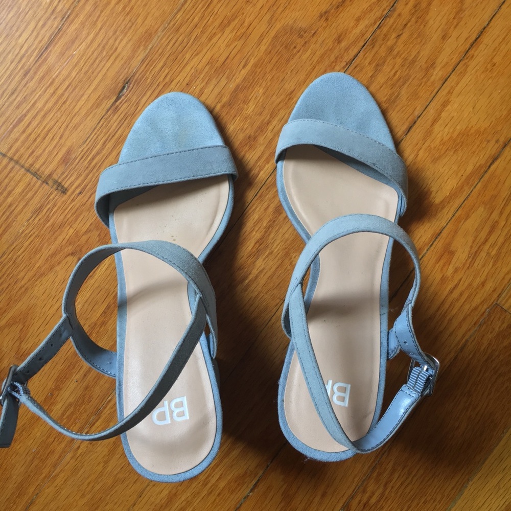 BP Lula Block Heel Slingback Heel (Sky Blue Suede)